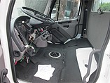FREIGHTLINER BUSINESS CLASS M2 10 Photo #6