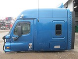 FREIGHTLINER CASCADIA Photo #3