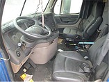 FREIGHTLINER CASCADIA Photo #6