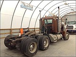 FREIGHTLINER FLD120-CLASSIC Photo #3