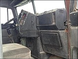 FREIGHTLINER FLD120-CLASSIC Photo #6