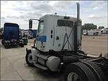 FREIGHTLINER COLUMBIA 120 Photo #8
