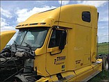 FREIGHTLINER C120-CENTURY Photo #2