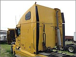 FREIGHTLINER C120-CENTURY Photo #7