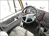 FREIGHTLINER C120-CENTURY Photo #8