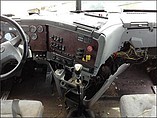 FREIGHTLINER C120-CENTURY Photo #9