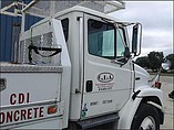 FREIGHTLINER FL70 Photo #3