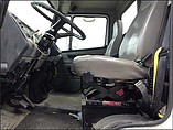 FREIGHTLINER FL70 Photo #8