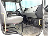 FREIGHTLINER FL70 Photo #10