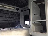 FREIGHTLINER CLASSIC XL Photo #5