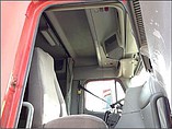FREIGHTLINER CENTURY Photo #12