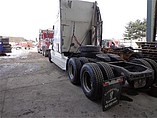 FREIGHTLINER COLUMBIA 120 Photo #3