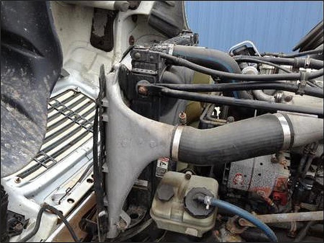 FREIGHTLINER COLUMBIA 120 Photo
