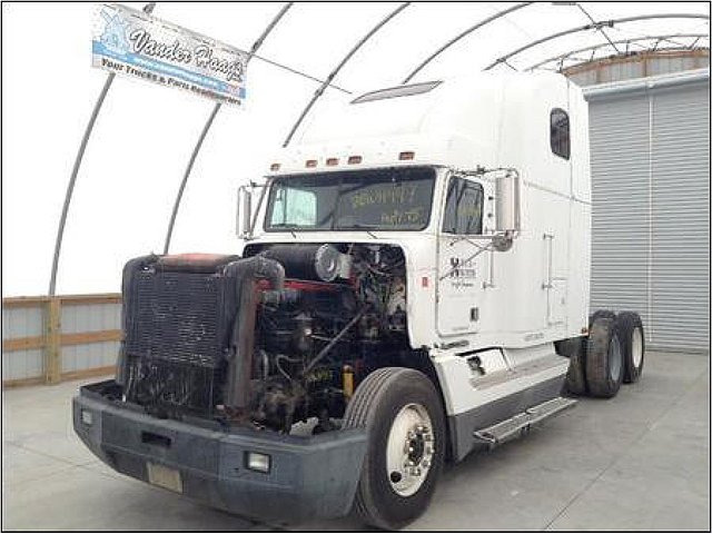 FREIGHTLINER FLD120 Photo