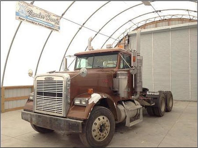 FREIGHTLINER FLD120-CLASSIC Photo
