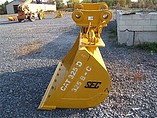 CATERPILLAR 325D Photo #6