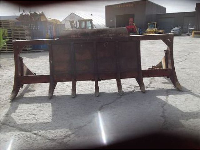 CATERPILLAR D6H Photo