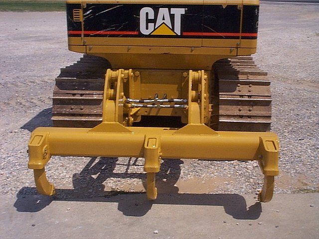 CATERPILLAR D4G Photo