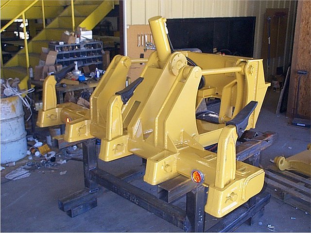 CATERPILLAR 12G Photo