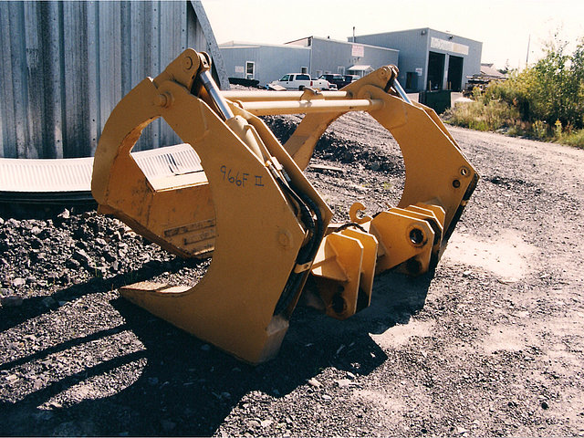 CATERPILLAR 966F II Photo