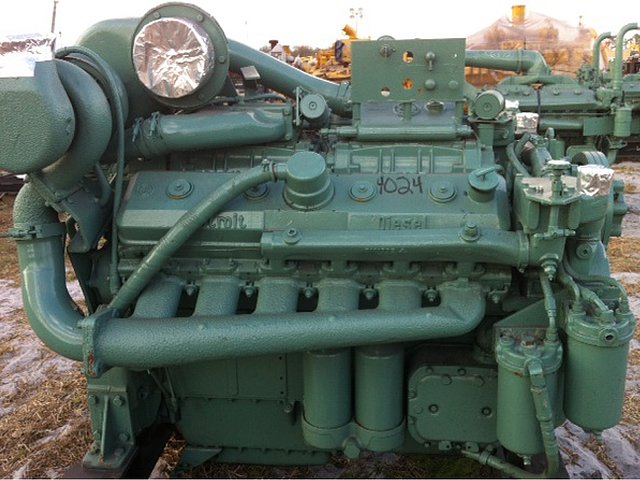 DETROIT DIESEL 12V71TT Photo