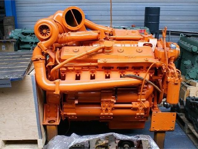 DETROIT 12V71 Photo