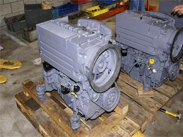 DEUTZ BF4L1011F Photo