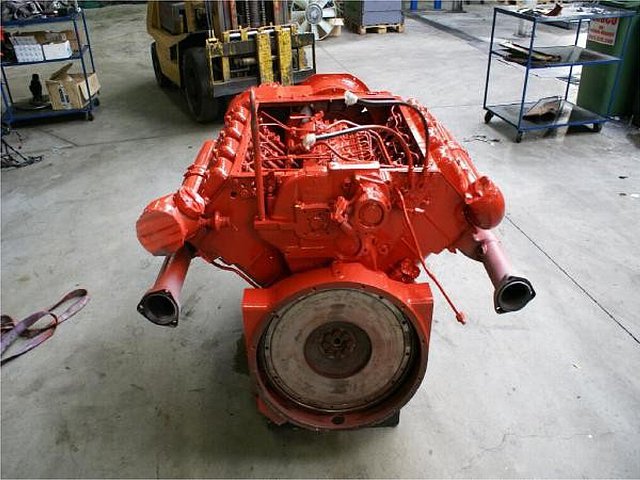 DEUTZ F8L413F Photo