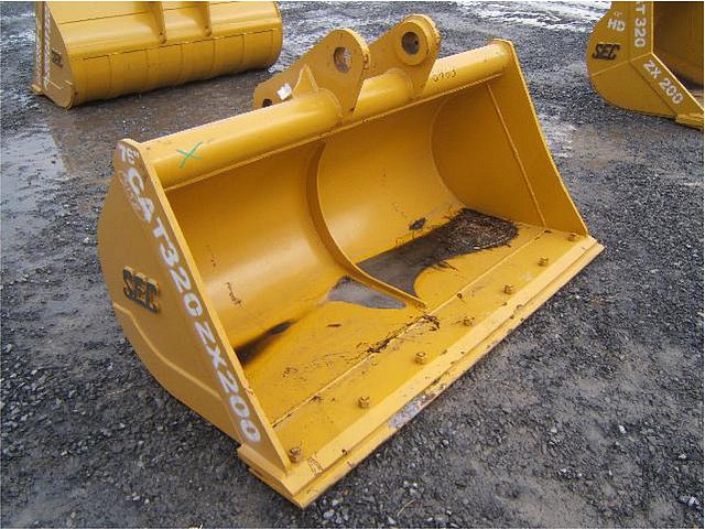 CATERPILLAR 320CL Photo