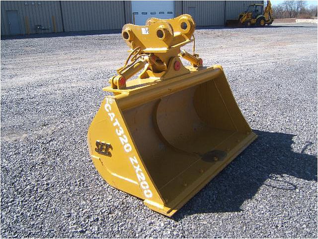 CATERPILLAR 320BL