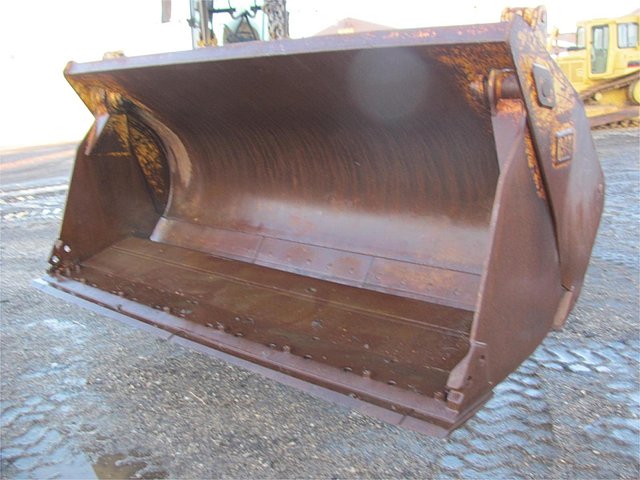 CATERPILLAR 950 Photo