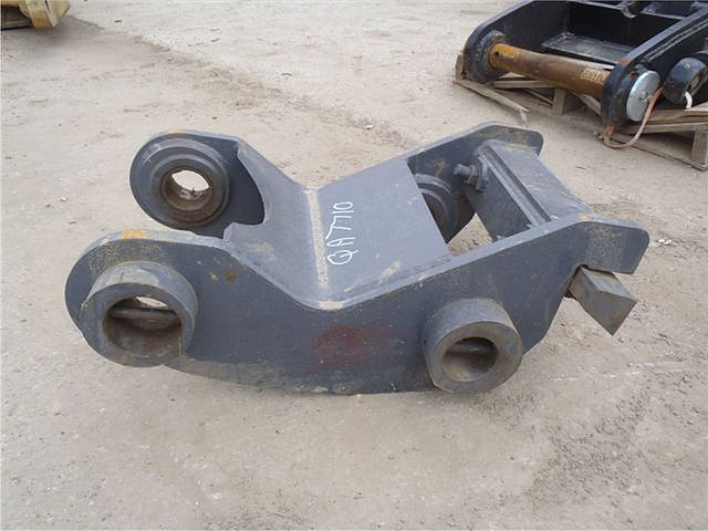 CATERPILLAR 320 Photo