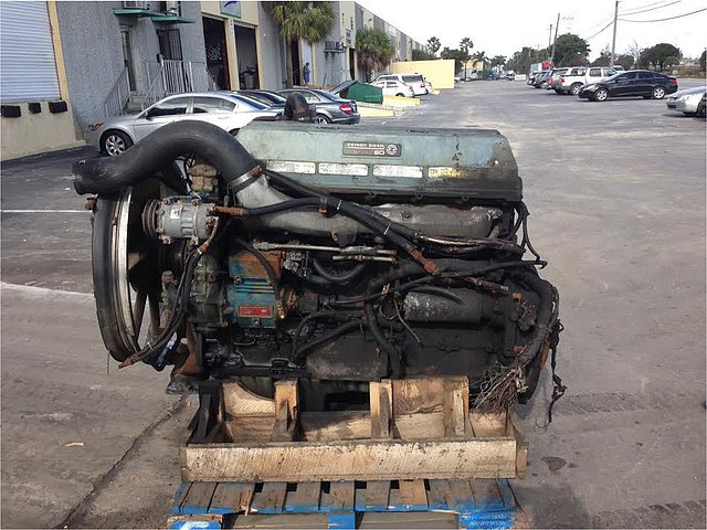 DETROIT DIESEL SERIES 60 DDEC IV 47 Photo