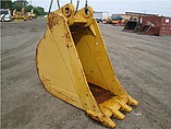 CATERPILLAR 235 LC Photo #2