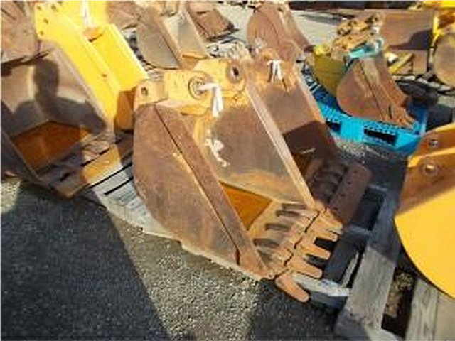 CASE Photo