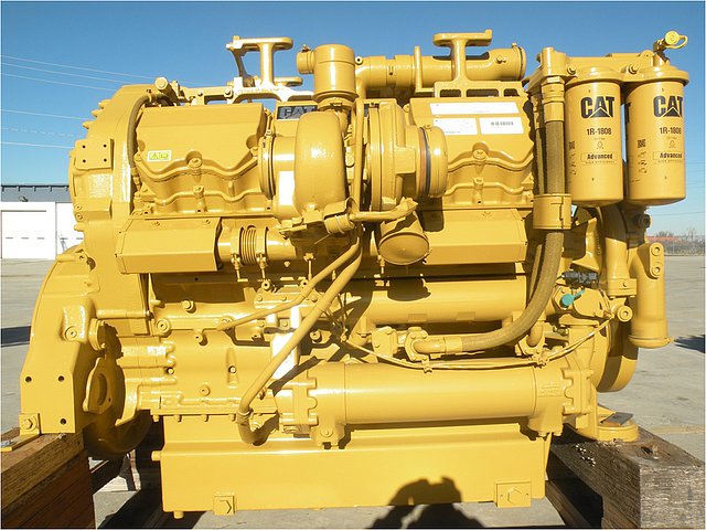 CATERPILLAR C32 ACERT Photo