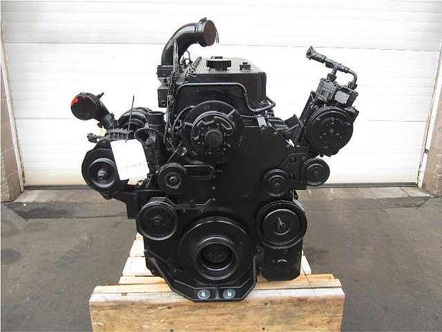 CUMMINS M11 CELECT Photo