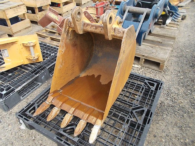 CASE Photo