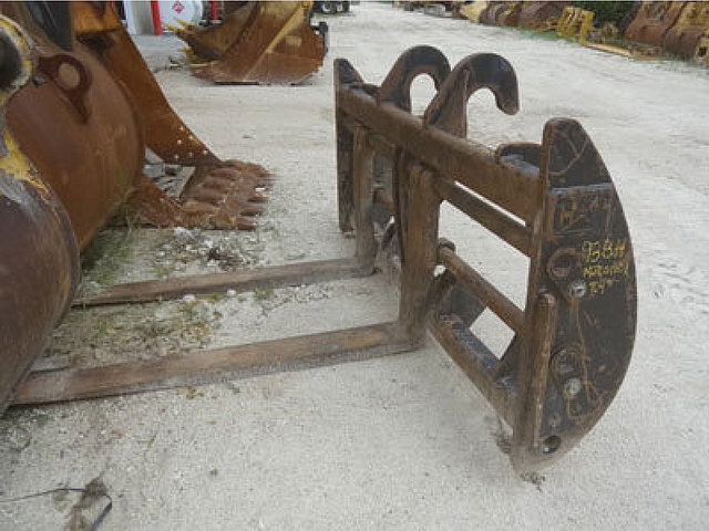 CATERPILLAR 938H Photo
