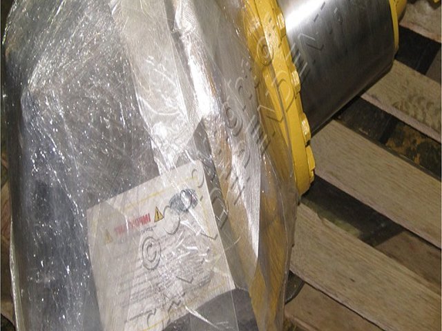 CATERPILLAR 826G Photo