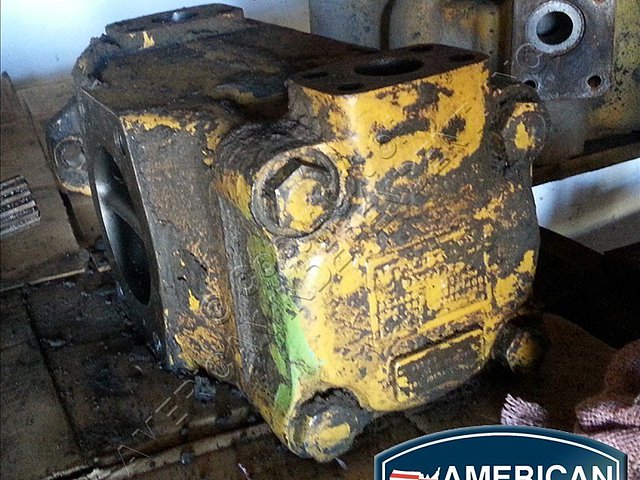 CATERPILLAR 651B Photo