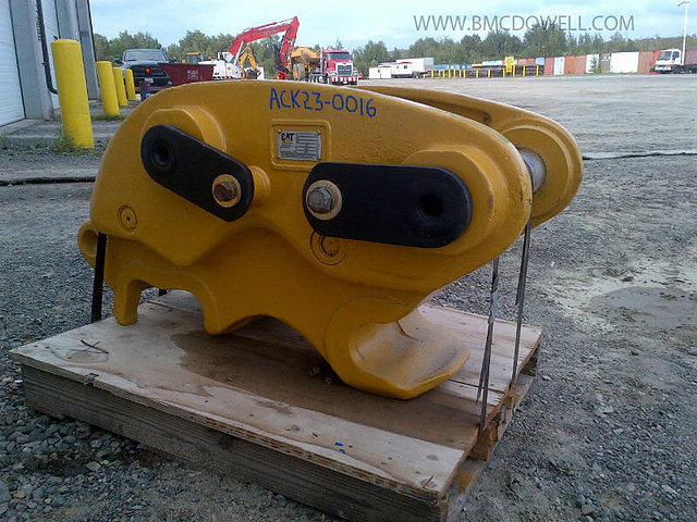 CATERPILLAR 330DB Photo