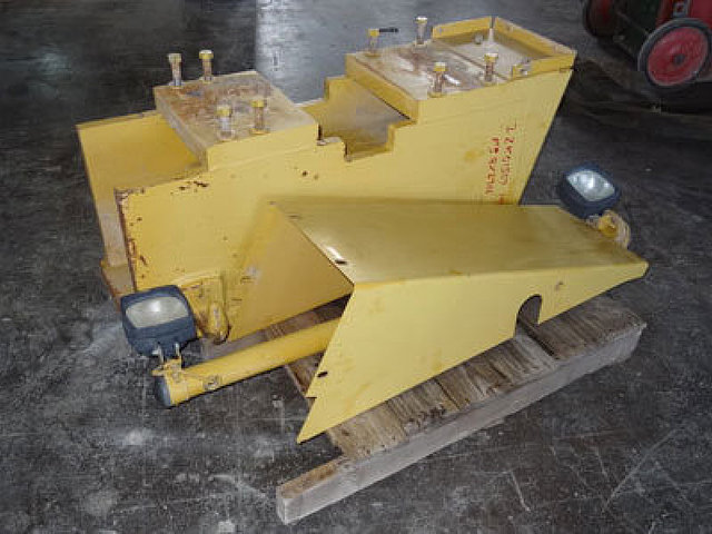 CATERPILLAR 12H Photo