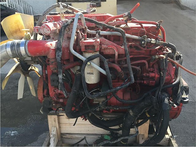 CUMMINS ISB 6.7 Photo