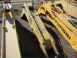CATERPILLAR E120B Photo #4
