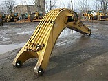 CATERPILLAR 235B Photo #2