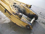 CATERPILLAR 235B Photo #4