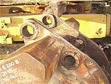 CATERPILLAR E200B Photo #3