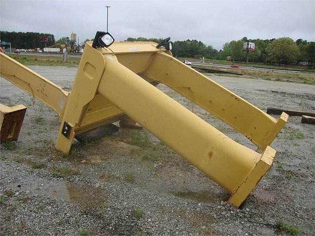 CATERPILLAR 990 II Photo