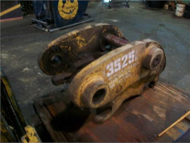 CATERPILLAR 330L